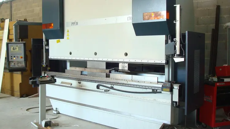 Used LVD PPEB 170 TON X 3100 MM CNC Press Brakes | Apt International N.V #373027