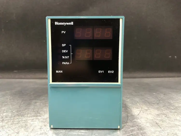 New | in-Stock HONEYWELL SDC 300 Misc Electrical & Power Parts British Columbia CA | Lenmark #254070