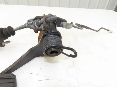 Toyota Electric Forklift Brake Pedal Master Cylinder Assembly From 8FBE15U