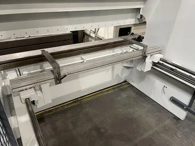 USED LVD PPEB 100 TON X 2500 MM + 1000 MM CNC
