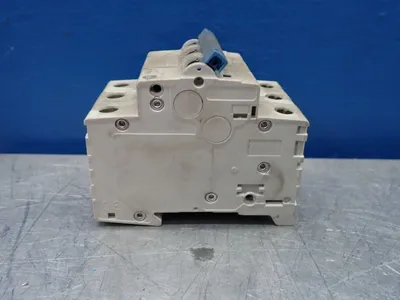 USED ALLEN BRADLEY 1492SPM3C400