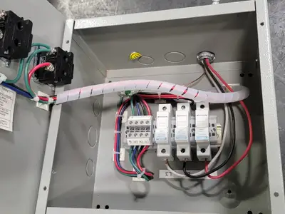 Type 1 Enclosure 10"x10"x6" w/ Ground Light Indication Assembly
