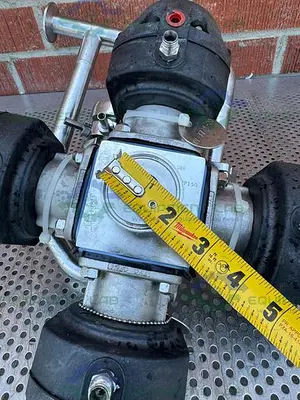 USED 4 ITT PURE FLO ADVANTAGE STAINLESS STEEL DIAPHRAGM VALVE W/ 1" SANITARY FITTING