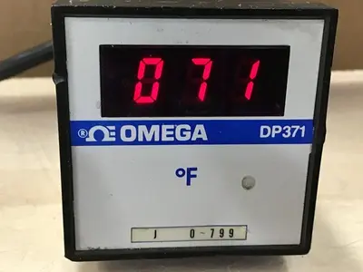 USED OMEGA DP371