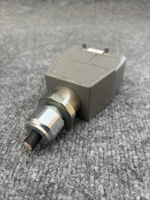 Used HARTING HAN 42DD-F Contact Blocks California US | Davliegogo LLC #1706667