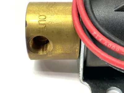 USED PARKER SOLENOID VALVE 3-WAY 150PSI 12VDC SHELFWARE