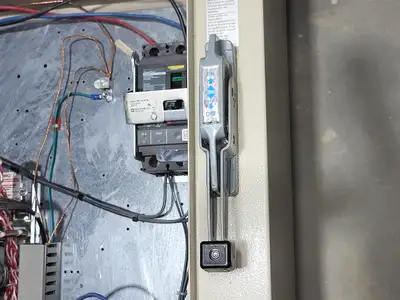 Used BENSHAW RB2-1-S-020-S-600-2-12-0000001 Switchgears British Columbia CA | Lenmark #1427050