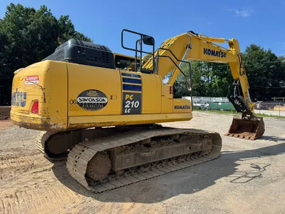 2017 KOMATSU PC210LC-11 Excavators | Simonson Equipment (4)
