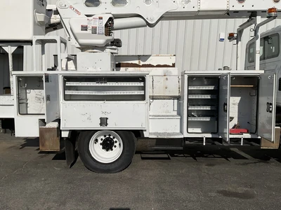 Used 2014 INTERNATIONAL 4300 Bucket (boom) trucks California US | Big Truck & Equipment #1412272