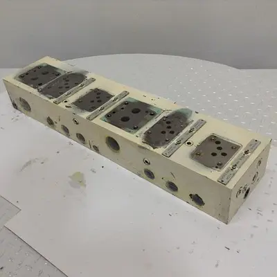 USED PARKER MANIFOLD712
