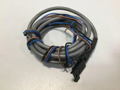 USED OMRON EE-1002