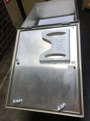 USED Saginaw Control & Engineering SCE-24EL3010SSLP-RW