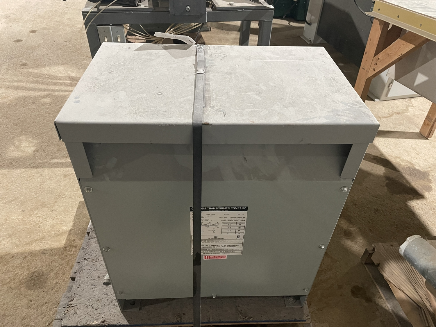 30KVA 480-400y/231 Transformer