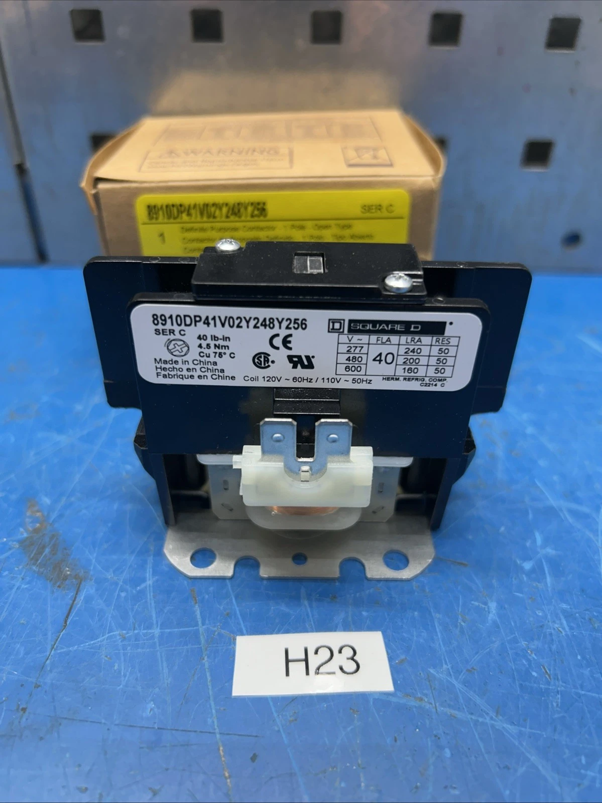NEW Square D 8910DP41V02Y248Y256