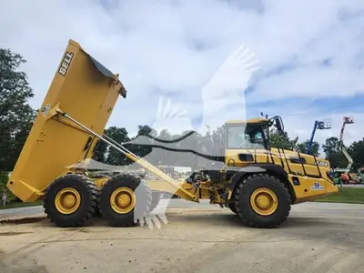 USED 2024 BELL B30E