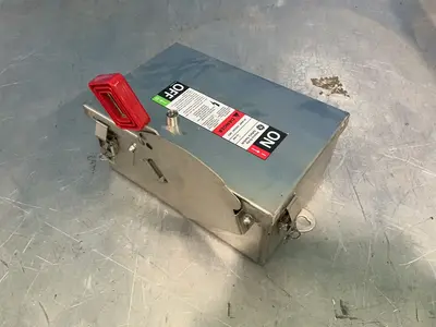 New | in-Stock GENERAL ELECTRIC TH2221SS Disconnects Ohio US | HGR 24 #1278499