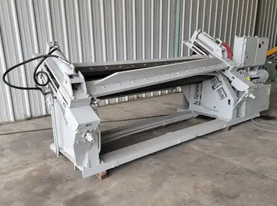 USED UNIVERSAL CONCRETE MACHINERY WR15