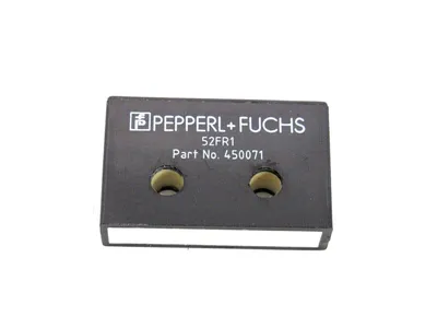NEW PEPPERL & FUCHS 52FR1 PROXIMITY SENSOR 450071