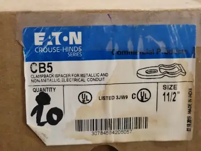 NEW CROUSE-HINDS CB5