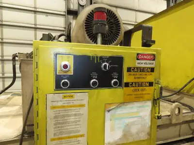 Balemaster 772 Horizontal Cardboard Baler 48x32x72" Bale Manual Tie 25Hp 480V