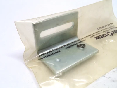 USED ALLEN-BRADLEY CATCH SUPPORT ANGLE, BAGGED