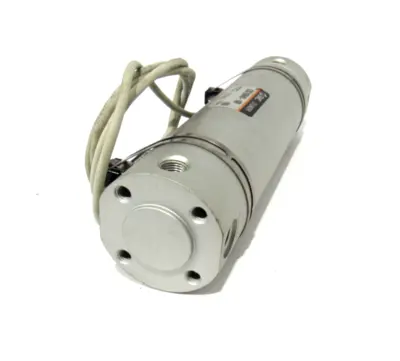 USED SMC CDG1BN40-100 PNEUMATIC CYLINDER CDG1BN40100