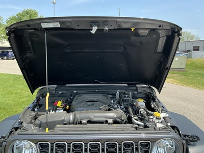 USED 2025 JEEP WRANGLER