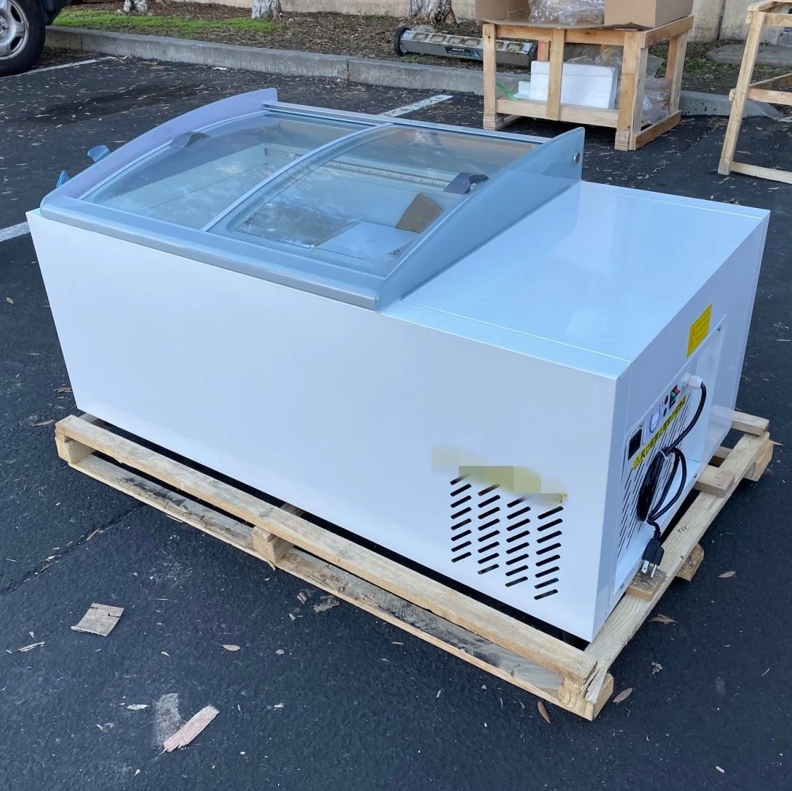 171-0355 6 Pan Countertop Self Contained Ice Cream Gelato Freezer