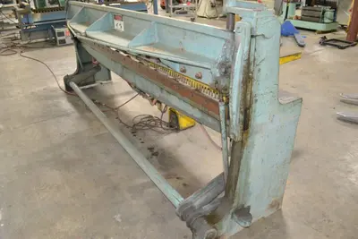 Wysong A-120 10′ x 18 Ga. Air Powered Pneumatic Shear