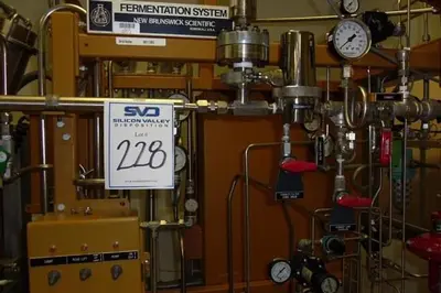 Fermenter, 20 Gallon, 316 S/st, Jkt, Agit, New Brunswick, #D737521