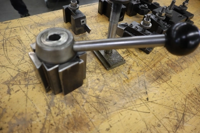 Used ALORIS BXA Tool Posts Minnesota US | Machinesused.com #1364570