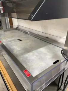 185-0151 BKI MM6 Hot Food Case