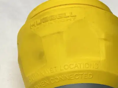 USED HUBBELL WATERTIGHT TWIST-LOCK PLUG YELLOW L5-30P 30A 125V