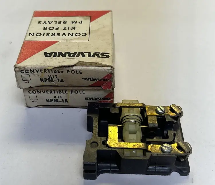 New | in-Stock SYLVANIA KPM-1A Miscellaneous Equipment (Electrical & Power) | Surplus Asset Holdings #1198875