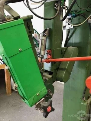 USED 1999 MILLER WELDMASTER 112SP
