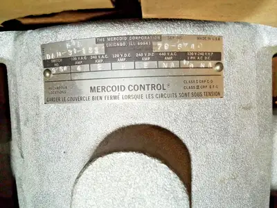 Used Mercoid DAH-31-153 Pressure Switches US | Infinity wholesale & Supply LLC #1305597