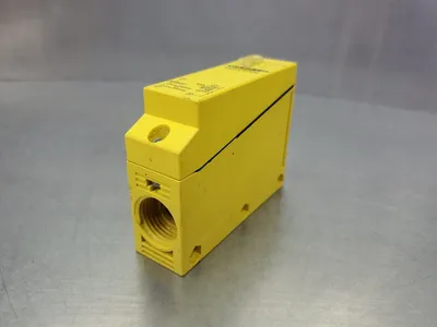 BANNER Q85VR3DL Photoelectric Sensor. 5D