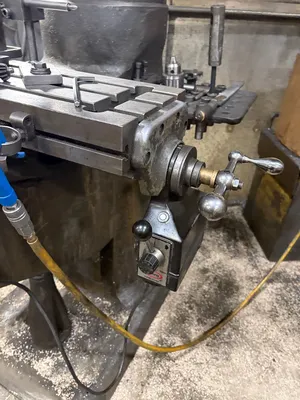 1975 BRIDGEPORT Series 1 J Head 42x9 Bridgegport Mills | Global Machine Brokers, LLC (2)