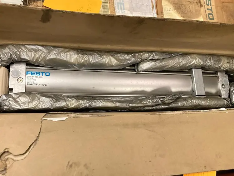 New | in-Stock FESTO DNGZK-125-680-PPV-A Pneumatic Cylinders Ohio US | Surplus Asset Holdings #1226255