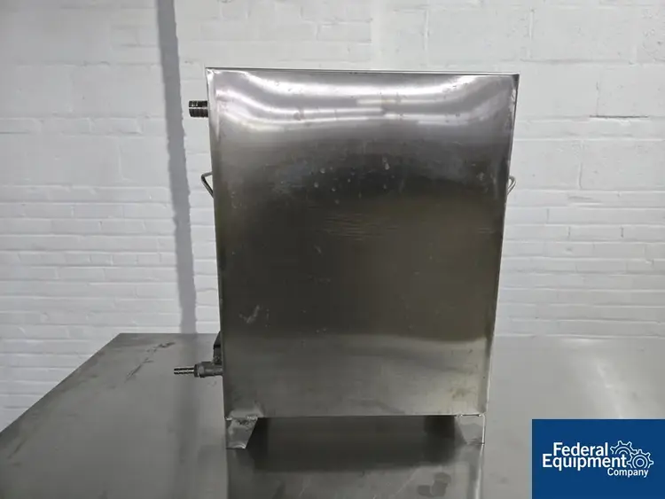 Used N/A 10 Gal Stainless Steel Rectangular Tank Processing (misc) Ohio US | Federal Equipment Company #130684