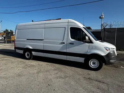Used 2019 FREIGHTLINER SPRINTER Vans Florida US | Truck and Van Outlet #1509215