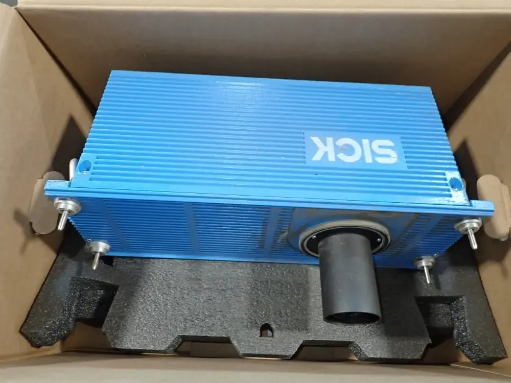 USED 2016 SICK ICD8903301100S01