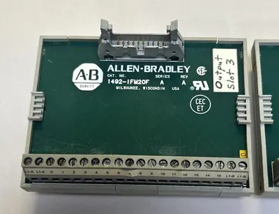 USED ALLEN-BRADLEY 1492-IFM20F