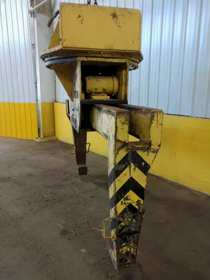 35,000 LB 17.5 TON X 34" TO 76" X 60" OD BRADLEY CRANE MOTORIZED COIL GRAB: STOCK 13246
