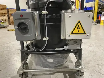 USED RUWAC CONTINUOUS DUTY INDUSTRIAL HEPA VACUUM 3HP 180CFM, QUIET OP.