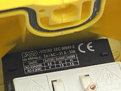 Used BACO Disconnect Switch With Enclosure 3PH 32A 690V Switchgears Michigan US | Maverick Industrial Sales #1401607