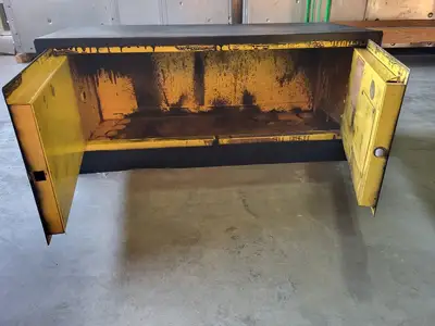 USED JUSTRITE 891300