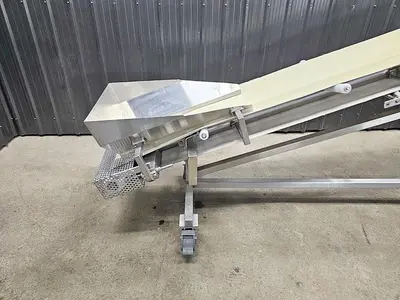 Used Belt Conveyor, 17’’ Wide X 166’’ Long, Pneumatic Side Shift 🔴 Liquidation Sale – All Offers Considered