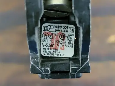 Used SQUARE D QOB115 Switchgears British Columbia CA | Lenmark #1438706