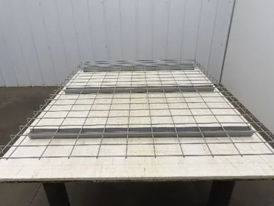 New Pallet Rack Wire Deck 42x52" Waterfall 3 Step Channel Racking 2500lb Mesh